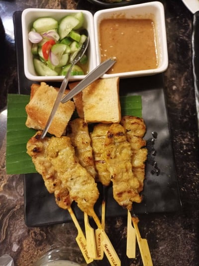 เมนูของร้าน สามเสนวิลล่า ต้นตำรับเบียร์วุ้นแก้วแช่เจ้าแรกของไทย ริมปิง