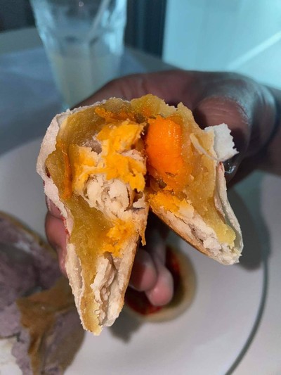 ขนมเปี๊ยะถั่วหวานไข่เค็ม