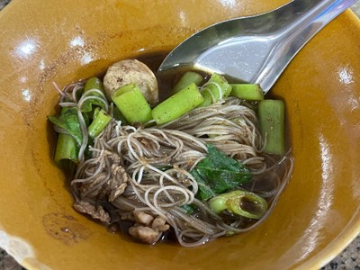 ก๋วยเตี๋ยวน้ำตก
