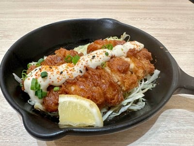 ไก่นัมบังกระทะร้อน