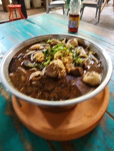 อาหาร หรือ เครื่องดื่ม
