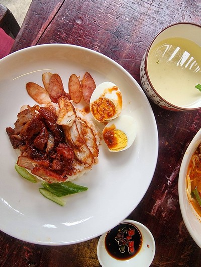 ข้าวหมูย่างเมืองตรัง