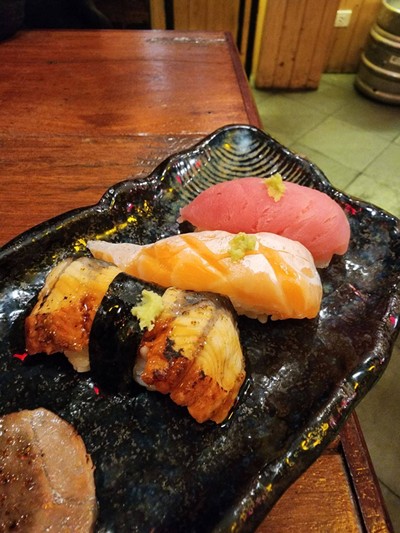 อาหาร หรือ เครื่องดื่ม