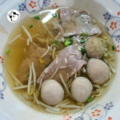 เกาเหลาเนื้อชิ้นสด