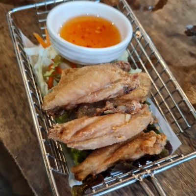 อาหาร หรือ เครื่องดื่ม