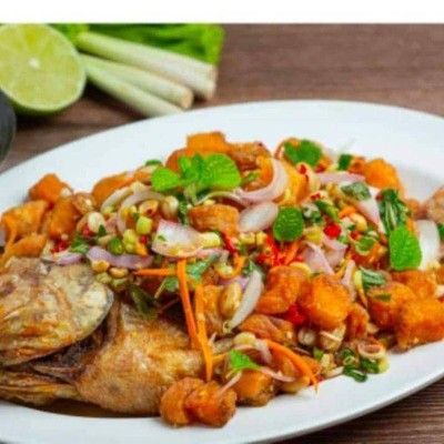 อาหาร หรือ เครื่องดื่ม