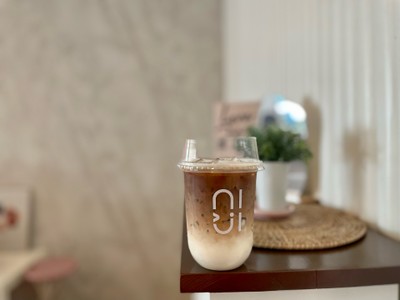 ☕️ Iced Latte. (ราคา 65 บาท)