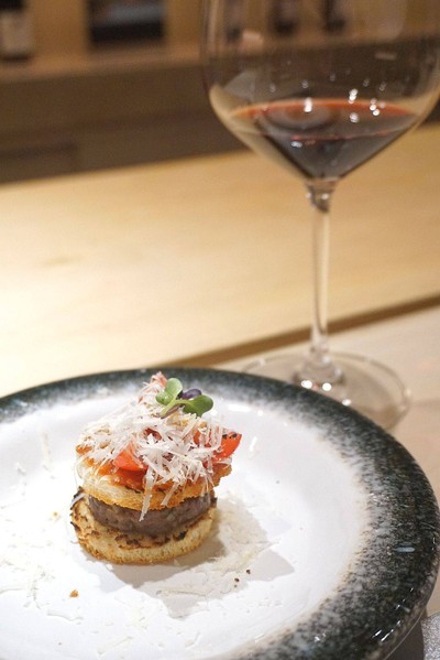 อาหาร หรือ เครื่องดื่ม