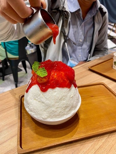 คากิโกริ รสสตอเบอรี่ชีสเค้ก