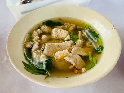 เกาเหลาเลือดหมูพิเศษ