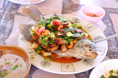 ปลาแรดสมุนไพร