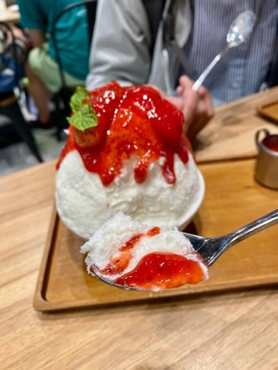 คากิโกริ รสสตอเบอรี่ชีสเค้ก