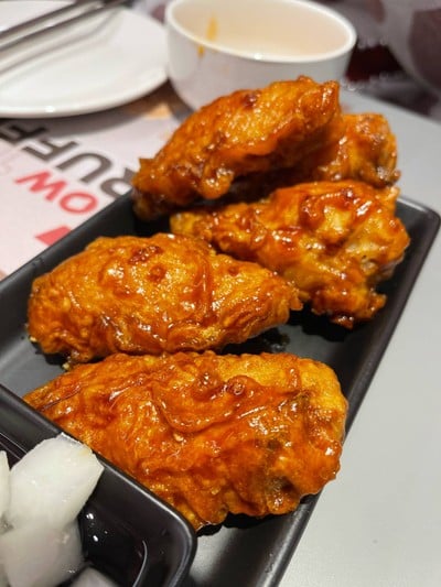 ไก่กรอบซอสกาลิค