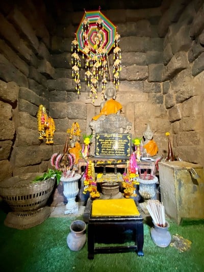 ปราสาทหนองกู่ ร้อยเอ็ด