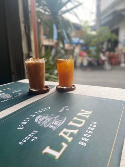 น้ำส้มคั้นสด