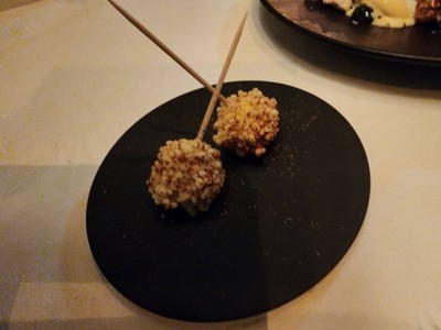 อาหาร หรือ เครื่องดื่ม