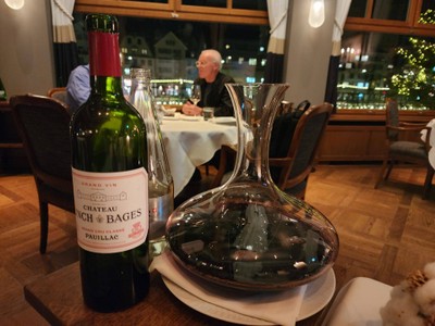 ไวน์สั่งที่ร้าน