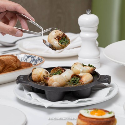 เมนูของร้าน Petits Plats เวลา หลังสวน