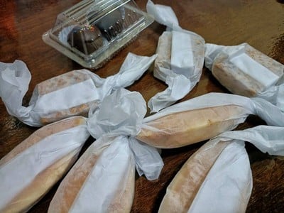 อาหาร หรือ เครื่องดื่ม