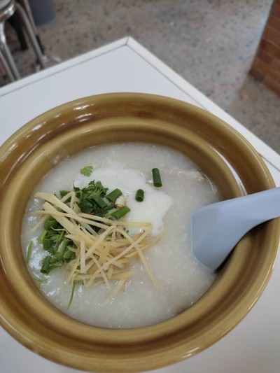 โจ๊กหมู + ไข่