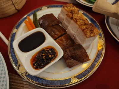 อาหาร หรือ เครื่องดื่ม