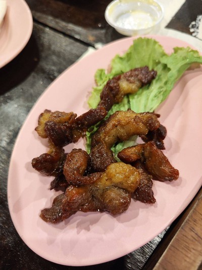 อาหาร หรือ เครื่องดื่ม