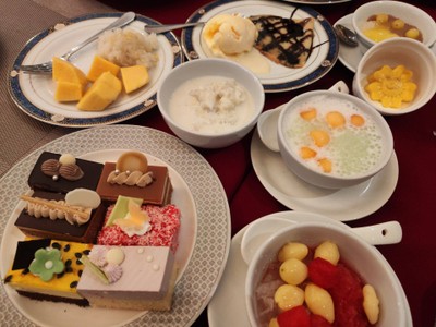 อาหาร หรือ เครื่องดื่ม