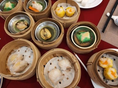 อาหาร หรือ เครื่องดื่ม