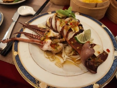 อาหาร หรือ เครื่องดื่ม