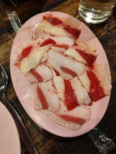 อาหาร หรือ เครื่องดื่ม