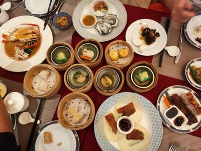 อาหาร หรือ เครื่องดื่ม