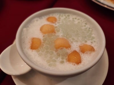 อาหาร หรือ เครื่องดื่ม