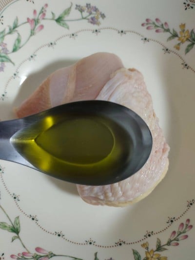 วิธีทำ ไก่อบน้ำมันงา วิธีทำ ไก่อบน้ำมันงา