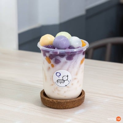 บัวลอยกลม KLOM Dessert House Ram 2