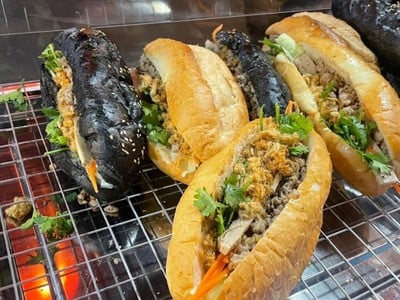 เมนูของร้าน ต.ตั้ม  แซนด์วิชเวียดนาม ปากหม้อญวนมุกดาหาร