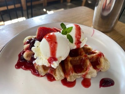 เมนูของร้าน ลองดิคาเฟ่ แจ้งวัฒนะ14