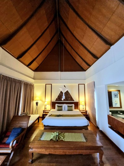 รอยัลลันตารีสอร์ทแอนด์สปา