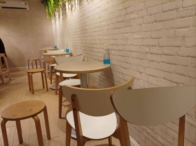 บรรยากาศ Dog In Town Ari อารีย์