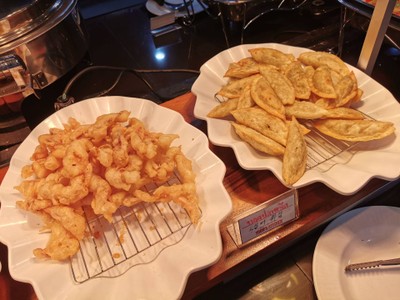 อาหาร หรือ เครื่องดื่ม