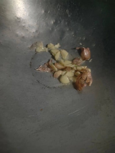 วิธีทำ ผัดผักรวมมิตรหมูหมักพริกไทยดำ วิธีทำ ผัดผักรวมมิตรหมูหมักพริกไทยดำ