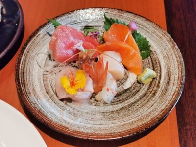 อาหาร หรือ เครื่องดื่ม