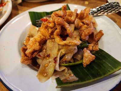 อาหาร หรือ เครื่องดื่ม