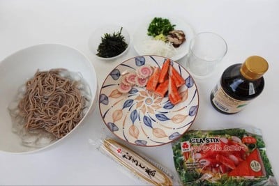 วิธีทำ ชาร์จความสดชื่น กับเมนูหมี่เย็น ทรงเครื่องแสนอร่อย วิธีทำ ชาร์จความสดชื่น กับเมนูหมี่เย็น ทรงเครื่องแสนอร่อย