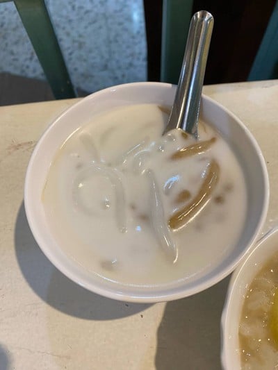 ขนมไทยคุณจิ๋ม ดิโอลด์ สยาม พลาซ่า