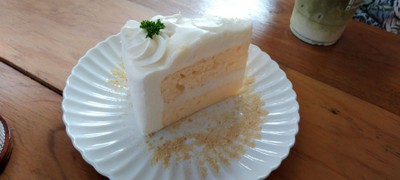 Coconut cake