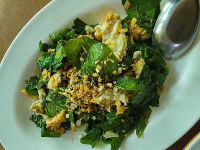 เหลียงผัดไข่