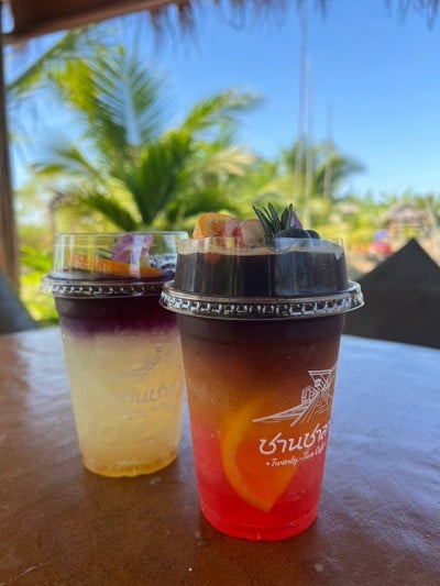 ชานชาลา 22 คาเฟ่ สำนักงานใหญ่
