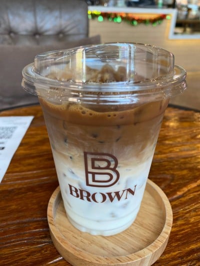 เมนูของร้าน BROWN