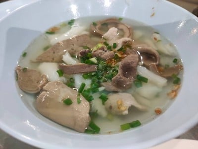 ข้าวขาหมูบางหว้า นายต๋อง หนองดินแดง