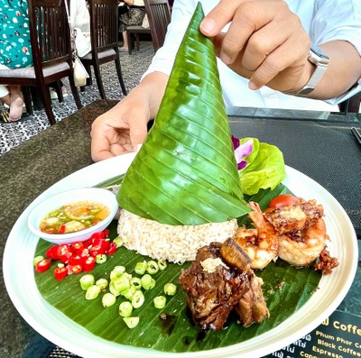 ข้าวผัดภูมิพ่อ สวย&อร่อย 👍